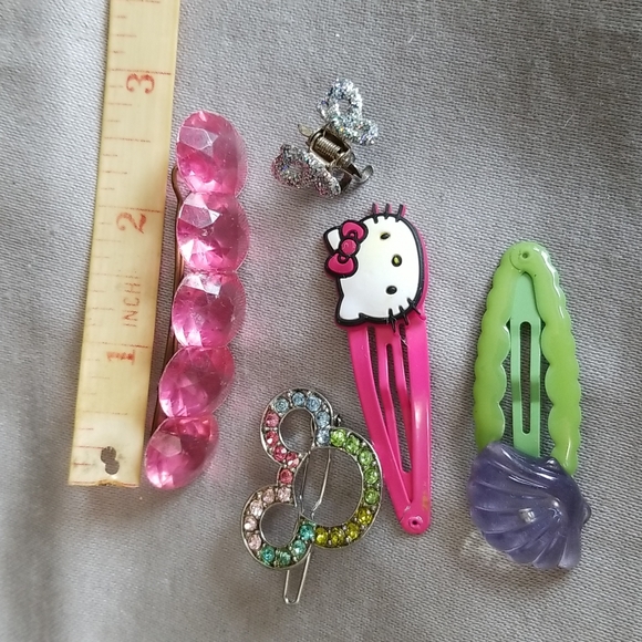 DISNEY, My little KITTY 5 mixed hair decoration barrettes and clips - Picture 2 of 3